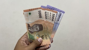 Biaya Jasa Tukar Uang Baru di Bangkalan Capai 20 Persen, Naik Sejak H-7 Lebaran