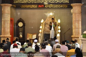 Wabup Pasuruan jadi Imam dan Khotib pada Salat Idulfitri di Masjid Cheng Hoo