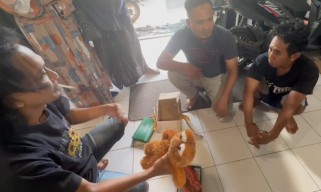 Modus Pengiriman Sabu Boneka Beruang di Jember Terbongkar