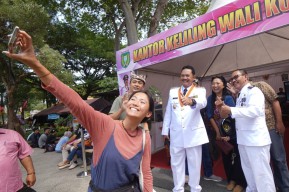 Wujudkan Madiun Maju Mendunia, Wali Kota Sambut Relawan Sosial asal Cina