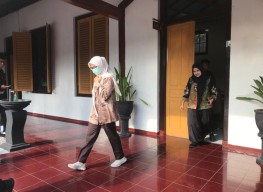 Kasus Korupsi DAM Kali Bentak, Mantan Bupati Blitar Mak Rini Diperiksa Kejari