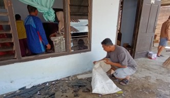 Rumah di Tulungagung Kejatuhan Mercon dari Balon Udara: Blaaarrr!!