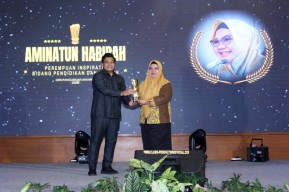 Berikut 5 Tokoh Terbaik Gresik Penerima Giri Pancasuar Award 2025