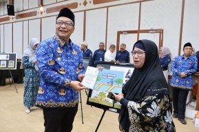 Pemkab Gresik Luncurkan Rubadira, Sudut Baca yang Ramah Anak