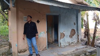 Peduli Pendidikan, Pengusaha di Lamongan Benahi Toilet Sekolah Rusak