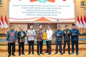 DPRD Lamongan Gelar Paripurna, Sampaikan Raperda Pertanggungjawaban APBD 2024