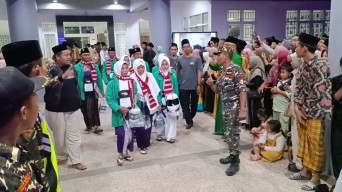 Bakal Diberangkatkan, Belasan CJH asal Tulungagung Belum Terima Visa Haji