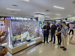 LG Kenalkan Koleksi Produk Premiumnya di Surabaya