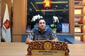 Kursi Sekda Surabaya Kosong, DPRD Minta Wali Kota Tunjuk Pengganti Definitif