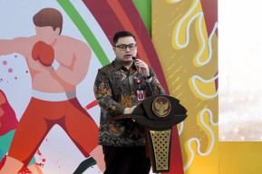 Lepas Kontingen ke Porprov Jatim 2025, Mas Dhito Minta Atlet Main Sportif