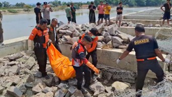 Mayat Wanita Tanpa Identitas Ditemukan Mengapung di Bengawan Solo Bojonegoro