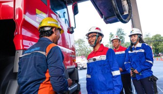 Direktur Pertamina Pantau Langsung Distribusi BBM ke Jember