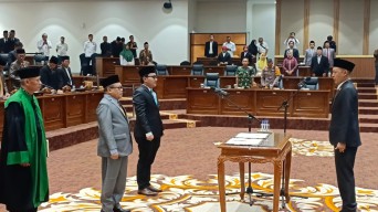 Nafik Sahal dan Agus Dita Pratama Resmi Isi Kursi Kosong DPRD Bojonegoro