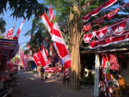 Variasi Harga di Sentra Bendera Merah Putih Wonokromo Surabaya