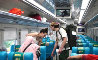 Transportasi Kereta Api Digandrungi Wisatawan Asing, Tingkatkan Pariwisata Jatim