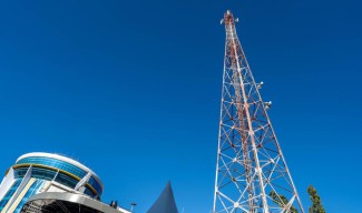 Indosat Digdaya di Tengah Badai Ekonomi, Apa Rahasianya?