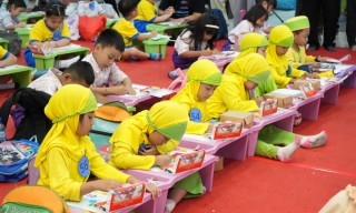 Hari Anak Nasional 2025, KAI Daop 8 Surabaya Gelar Kegiatan Edukatif dan Hiburan