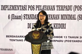 Mbak Cicha Ajak Posyandu di Kediri Wujudkan 6 Standar Pelayanan Minimal
