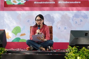 Pesan Mbak Cicha di Hari Anak Nasional: Bijak Gunakan Gadget dan Berselancar di Internet