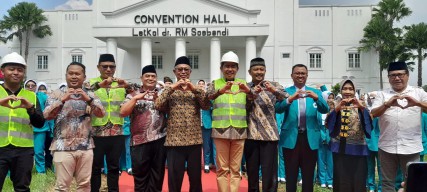 UDS Kembangkan Insfratruktur, Bupati Fawait: UHC Harus Didukung SDM