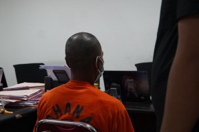 Bejat, Pria di Bawean Tega Perkosa Tetangga Yang Berusia Dibawah Umur