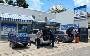 Air Minum Biru Raih Top Brand Award 2025