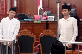 Beli Sabu via TikTok, Dua Pemuda Surabaya Terancam 20 Tahun Penjara