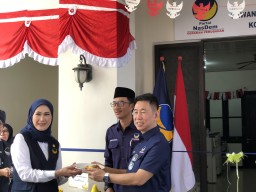 DPD NasDem Surabaya Resmikan Kantor Baru, Janji Bawa Manfaat pada Warga Sekitar
