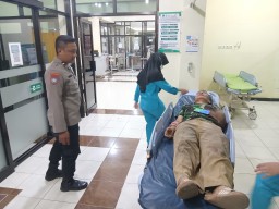 Gara-Gara Bakar Sampah, Plt Kepala Desa di Blitar Dibacok Warganya