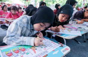 Pertamina Enduro Ajak 200 Siswa SD Surabaya Mewarnai MotoGP Mandalika