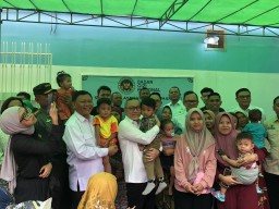 Menko Pangan Tinjau SPPG Wonocolo, Tegaskan Komitmen Negara untuk Penuhi Gizi
