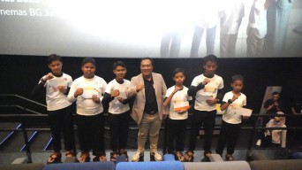 BSI Maslahat Ajak Yatim Nonton, Sebarkan Semangat "Berbagi Cerita"