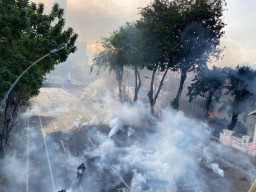 Klarifikasi Polda Jatim Tangani Demo Ricuh Surabaya Pakai Gas Air Mata