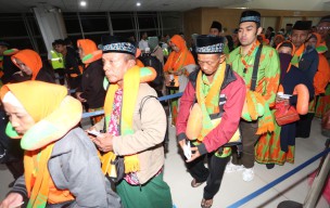 Umroh Mandiri, Aspirasi Umat atau Agenda Tersembunyi?