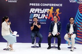 Bank Raya Dukung Geliat Ekonomi Digital Surabaya Lewat Raya Run 2025