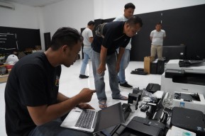 Barang Jarahan dari Pemkab Kediri Mulai Dikembalikan