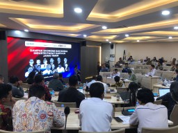 UNAIR Dorong Perlindungan Sektor Padat Karya untuk Jaga Ekonomi dan Cegah PHK