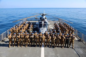 Foto: HUT TNI AL di Tengah Debur Ombak Mediterania