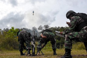 Marinir Jaga Kemampuan Tempur di Malang