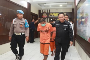 Bobol Kotak Amal di Kuburan, Kakak Adik Ditangkap Polisi Blitar