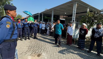 Petugas Damkar di Surabaya Meninggal Dunia Saat Bertugas