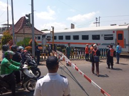 Kecelakaan di Perlintasan KA Masih Tinggi, Daop 9 Jember Tingkatkan Sosialisasi