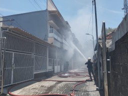 Kebakaran Ruko di Kalijudan Surabaya, Api Sambar Kardus dan Tangki Minyak Goreng