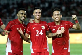 Lawan Lebanon Malam Ini, Patrick Kluivert Bakal Terapkan Strategi 4 Bek Berjajar