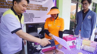 Dosen Unitomo dan Unipra Sulap Jambu Biji Jadi Es Krim Kekinian di Sambibulu