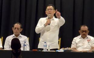 Adies Kadir dan Cak Ji Bela Warga Surabaya Lawan Klaim Lahan Pertamina