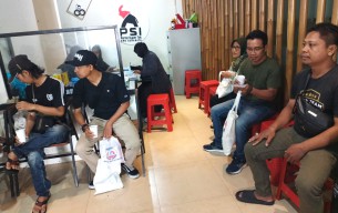 Peduli Kesehatan, PSI Surabaya Gelar Donor Darah dan Cek Medis Gratis