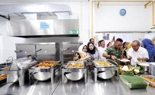 TNI-Polri Kawal Ketat Dapur Program Makan Bergizi Gratis di Surabaya