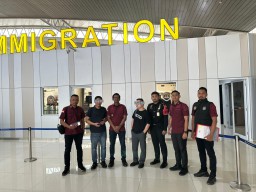 Kantor Imigrasi Kediri Deportasi Dua WNA Asal Tiongkok