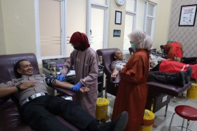 Hari Jadi ke-74 Humas Polri, Polres Tulungagung Gelar Donor Darah